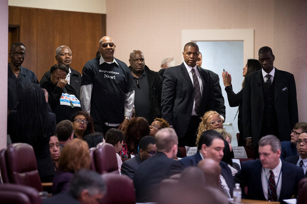 Quelques unes des victimes de la police de Chicago, présentes au procès