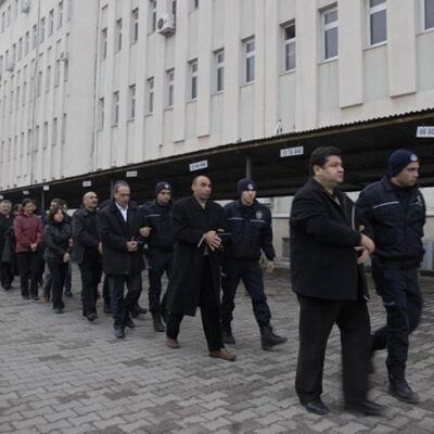 Procès contre les avocats d'Öcalan.