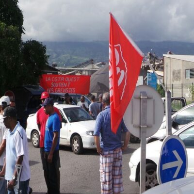 Manifestants grévistes de la SCPR