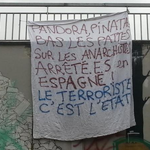 banderole solidaire des inculpés de Pinata (Besançon)