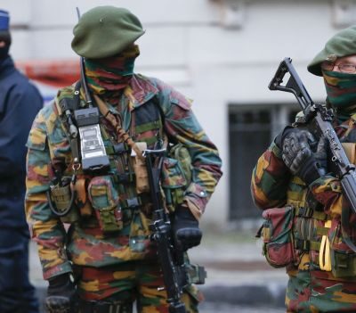 Des Chasseurs Ardennais déployés à Bruxelles dans le cadre anti-terroriste.