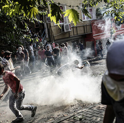 Affrontements à Gazi.