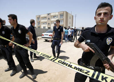 Barrage policier à Ceylanpinar