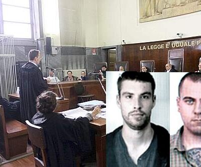 Alessandro Settepani (à gauche) et Sergio Maria Stefani (à droite) et le tribunal de Pérouse