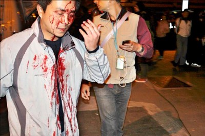 Lin Ming-hui, fraichement matraqué lors de l'occupation du parlement taïwanais.