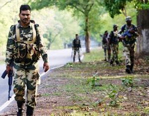 Soldats en opération de contre-insurrection