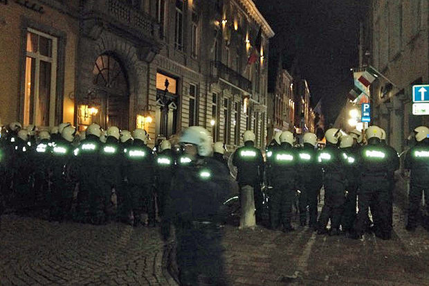 La photo qui a valu à l'ex-juge de se faire embarquer La photo qui a valu à l'ex-juge de se faire embarquer