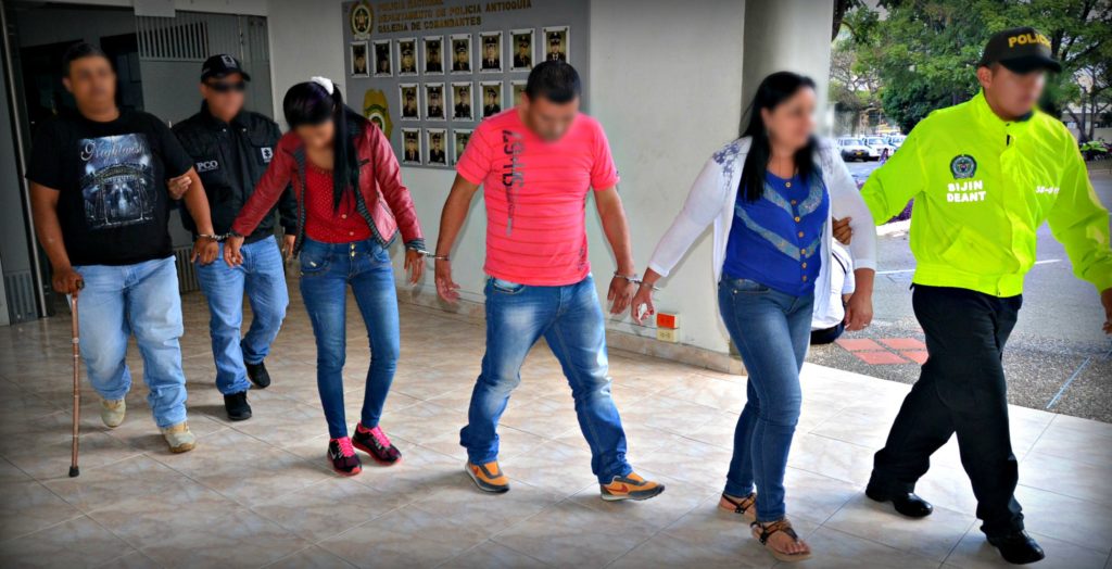 Les quater personnes arrêtées