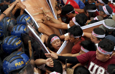 La manifestation anti-APEC à Manille