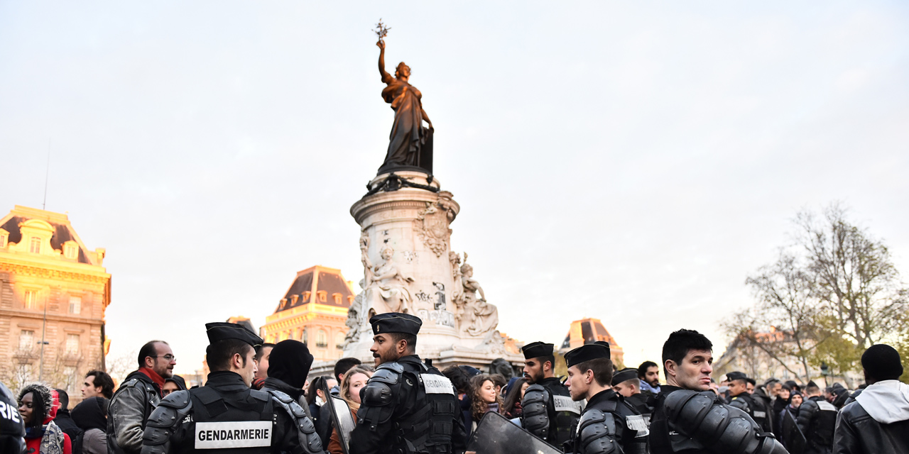 La manifestation place de la République