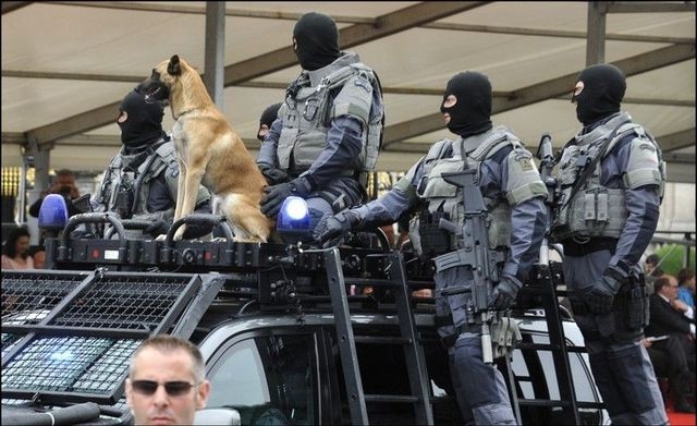 Membres des les unités spéciales de la police fédérale