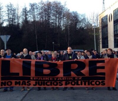 Les inculpés avant l'audience