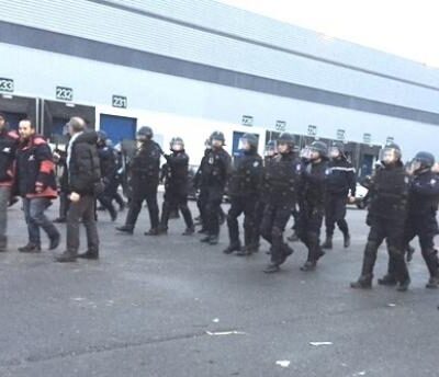 Les gendarmes contre les grévistes d'ID Logistics