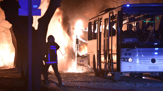 Le théâtre de l'explosion à Ankara