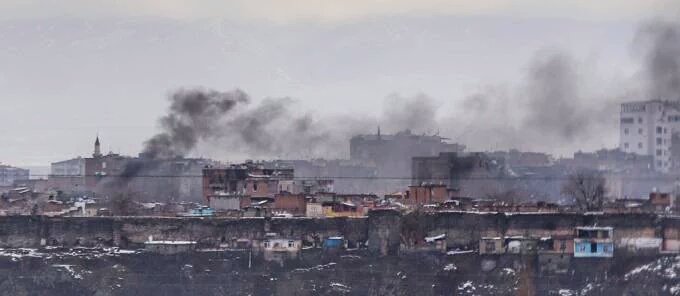 Champs de ruines à Sur