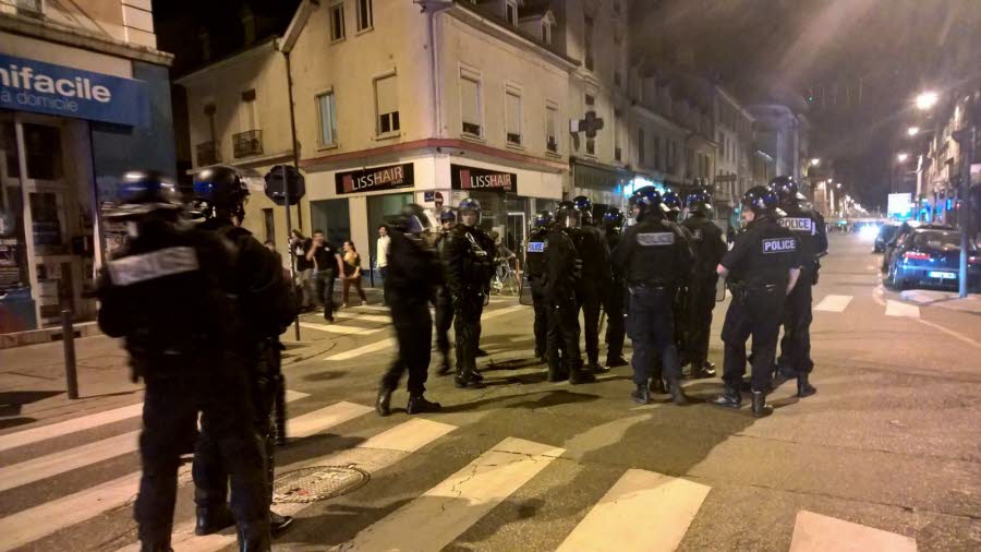 Déploiement policier hier soir à Grenoble