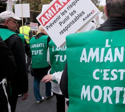 Manifestation de victimes de l'amiante (archives)