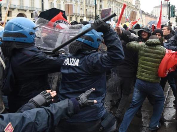 Incidents le 1er Mai à Turin