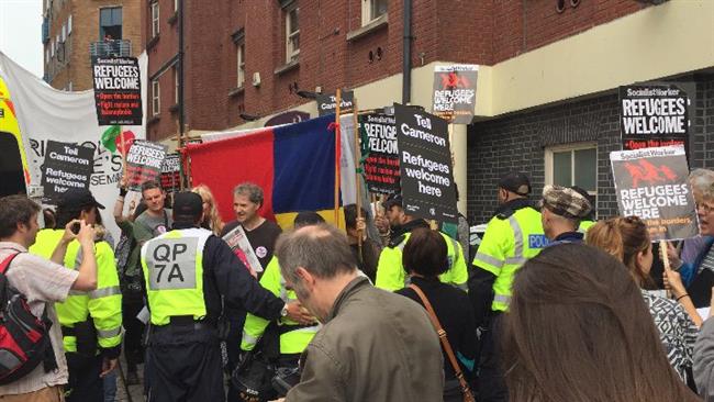 Manifestants antifascistes à Bristol