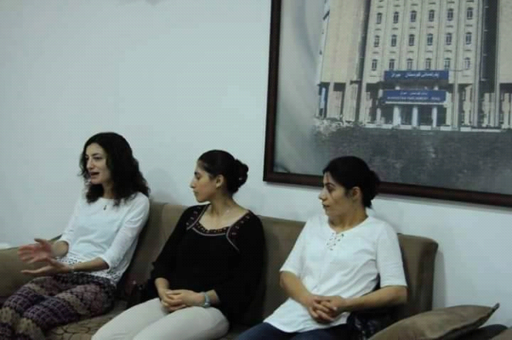 Les trois femmes membres de REPAK déportées à Slemani.