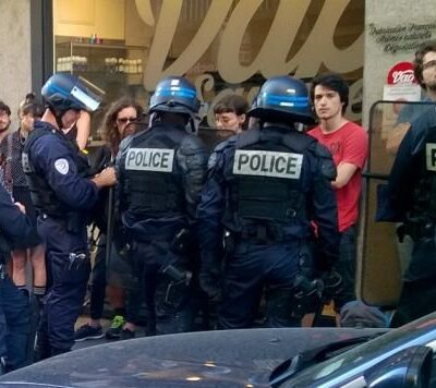 Contrôle d'identité en marge de la manifestation