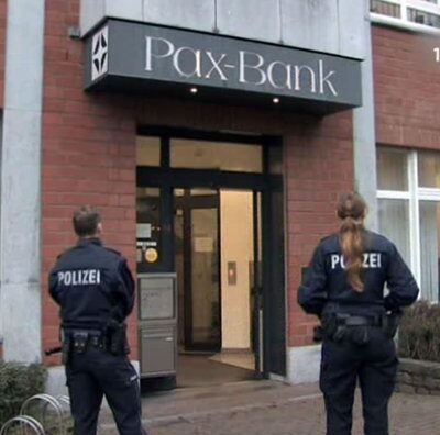 Après l'attaque de la banque vaticane