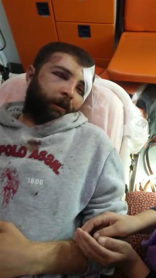 Un des villageois interrogé par les gendarmes turcs