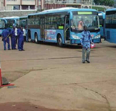 Au dépôt de la société TIC Le Bus