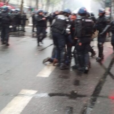 Arrestation d'un contre-manifestant hier dimanche