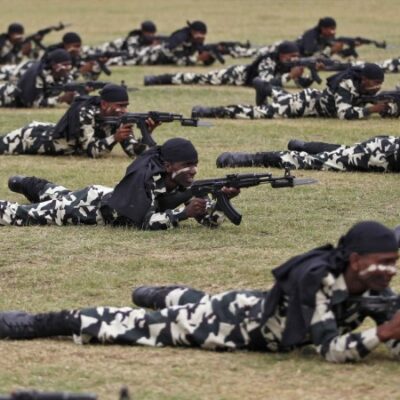Forces antiguérillas à l'entraînement