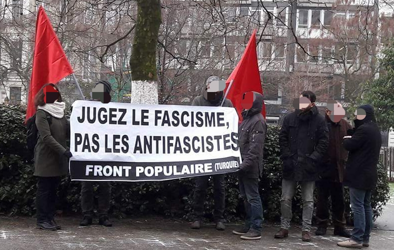 Délégation du Front Populaire hier, devant le Ministère de la Justice Délégation du Front Populaire hier, devant le Ministère de la Justice