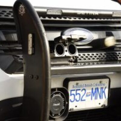 Le lanceur, noyé dans la calandre