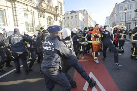 Manifestation à l'entrée de la zone neutre, rue de la loi