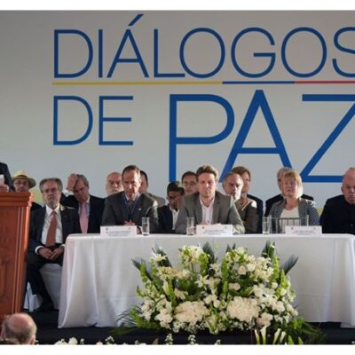 Les négociateurs de Quito
