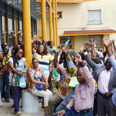 Enseignents grévistes au Gabon