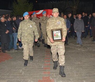Cérémonie pour le militaire tué vendredi