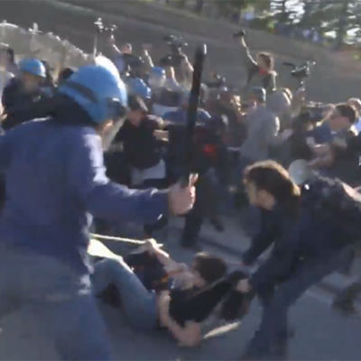 Les affrontements hier à Lucques