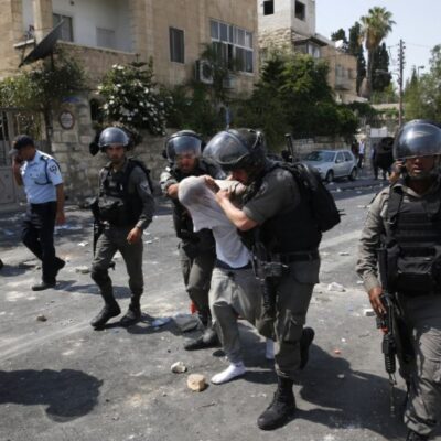 Arrestation d'un manifestant palestinien
