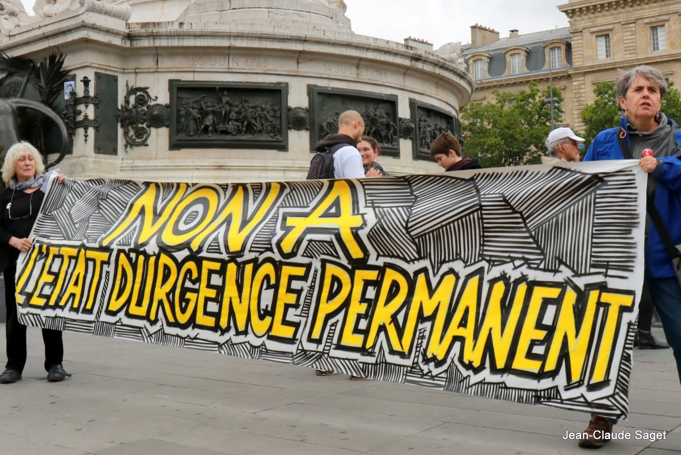 Manifestation contre l’instauration de l’Etat d’urgence permanent