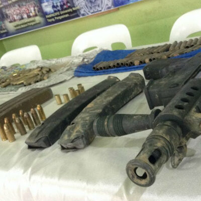 Equipements récupérés par les militaires sur le lieu de la fusillade