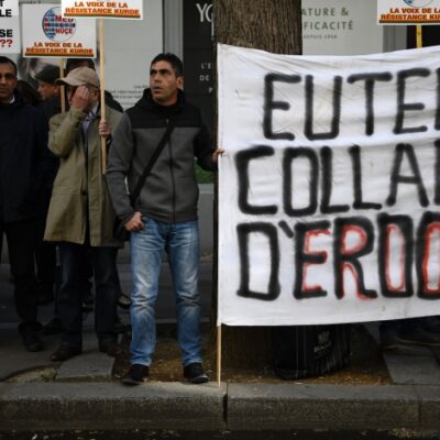 Manifestation devant les locaux parisiens d'Eutelsat, le 6 octobre 2016