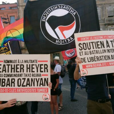 Hommages à Heather Heyer et Nubar Ozanyan à Toulouse.