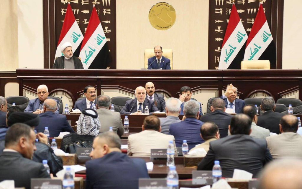 Le parlement irakien autorise le président Abadi à déployer des troupes à Kirkouk.