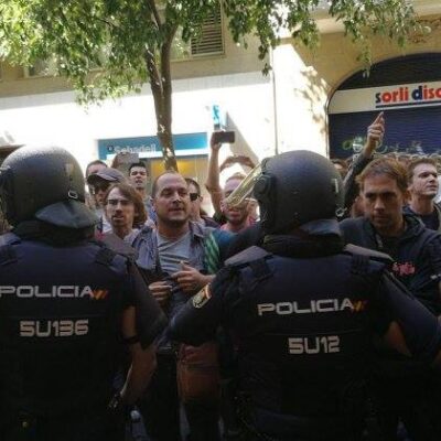 Le gouvernement espagnol multiplie pressions et répression contre le réferendum