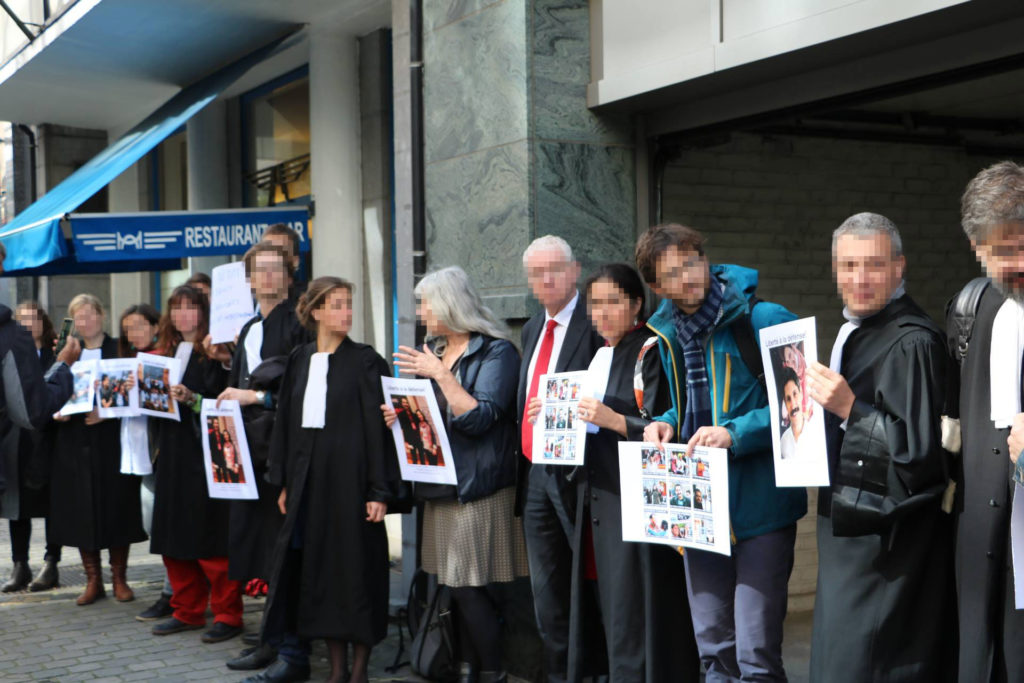 Manifestation en solidarité avec les avocats de 