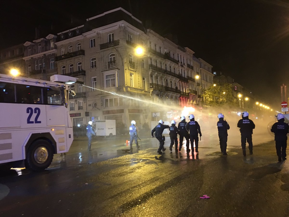 Intervention à l'auto-pompe à la Bourse à Bruxelles