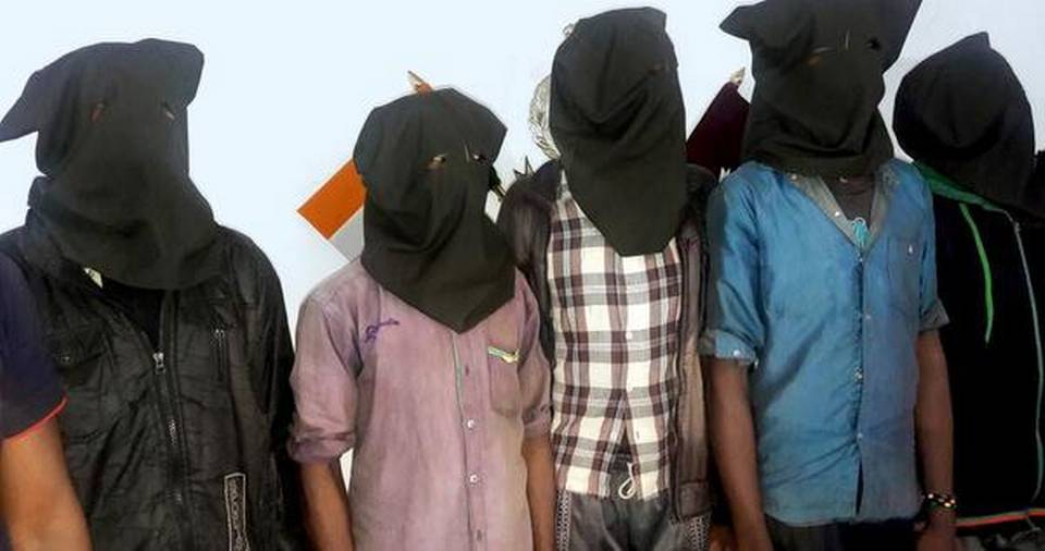 Guérilleros présumés arrêtés