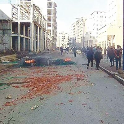 Les rues de Sour El-Ghozlane après les affrontements