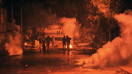 Affrontements la nuit dernière en Tunisie
