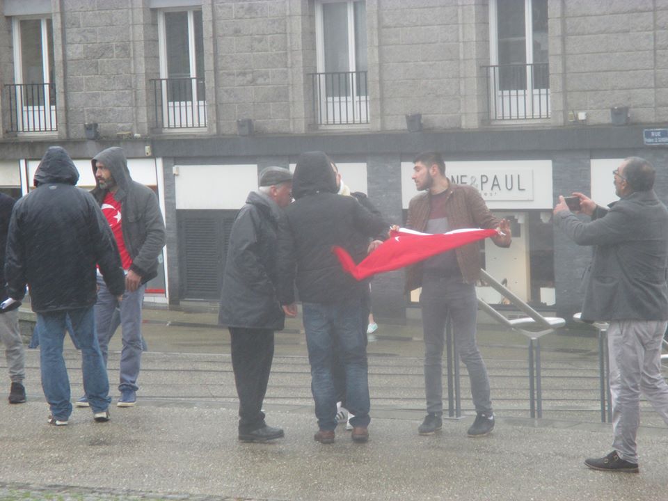 Les agresseurs pro-Erdogan